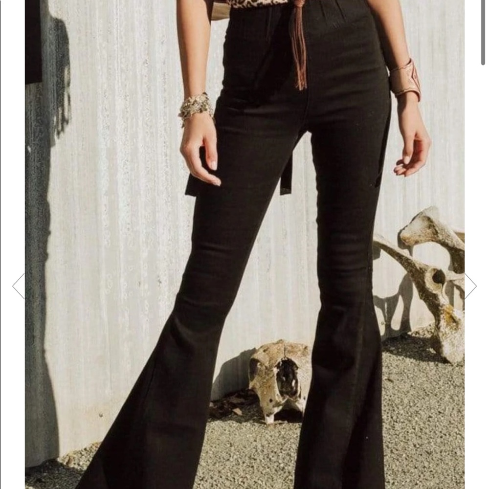 NWOT, ThreeBirdNest Janis Bell Bottom Jeans